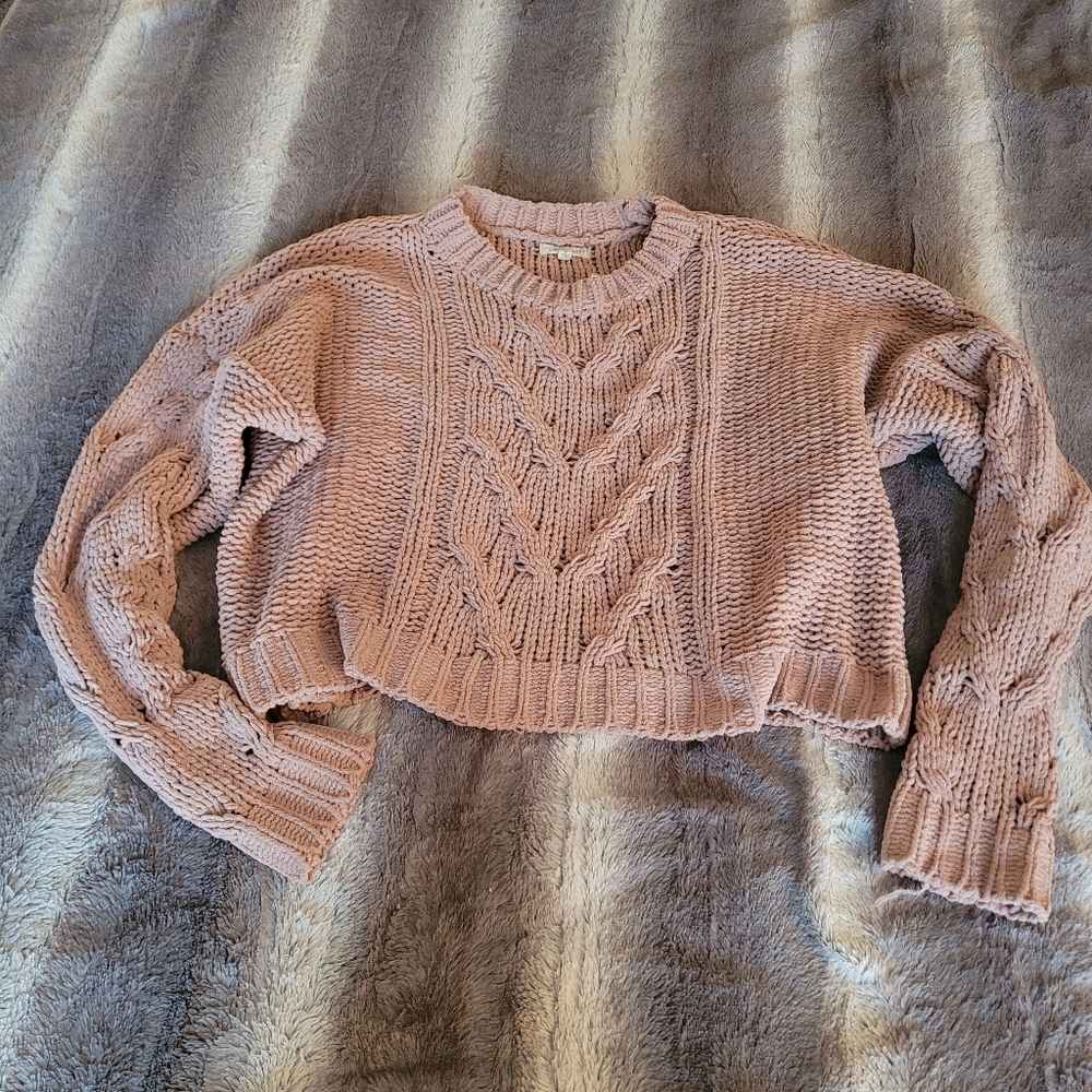 LA hearts sweater size m